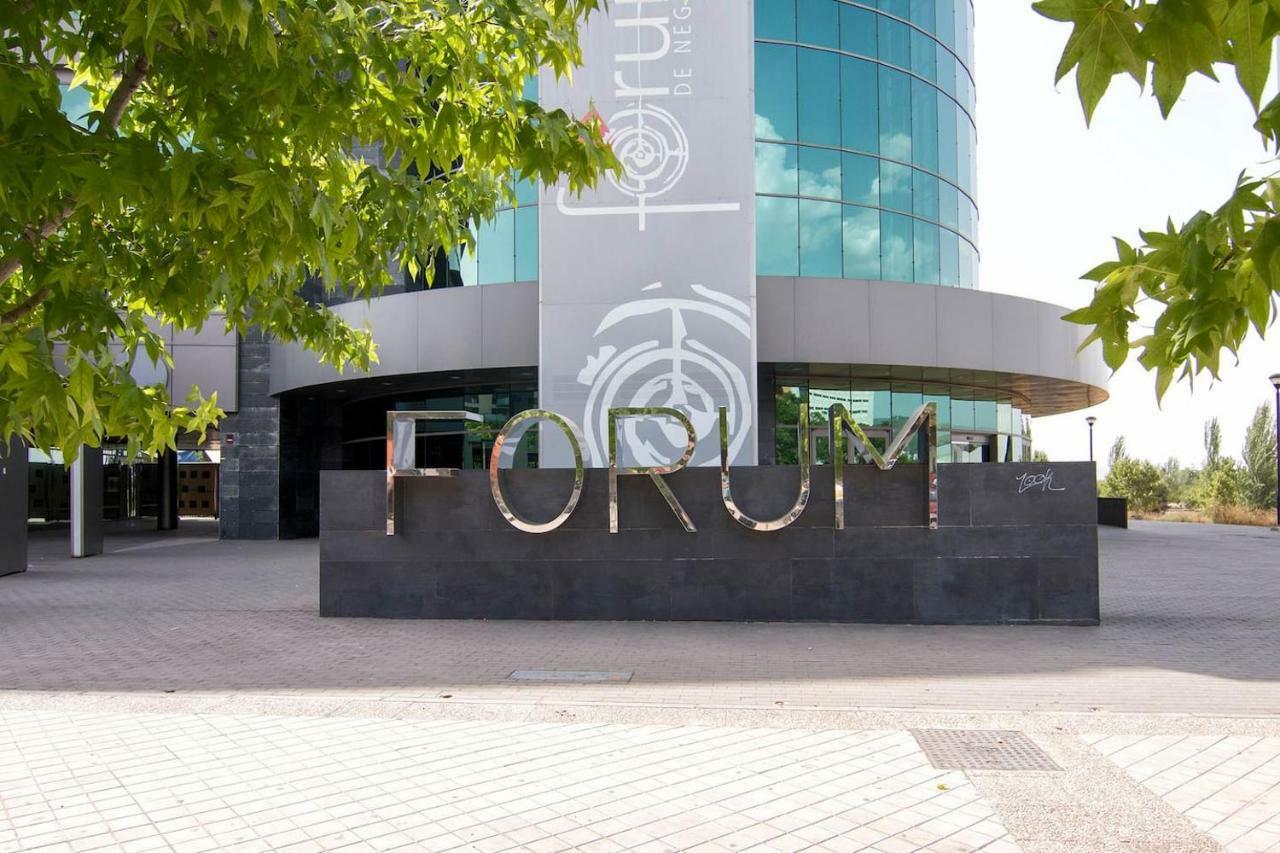 Apartamento Forum-Ciencias Con Piscina, Gym & Parking Гранада Екстериор снимка