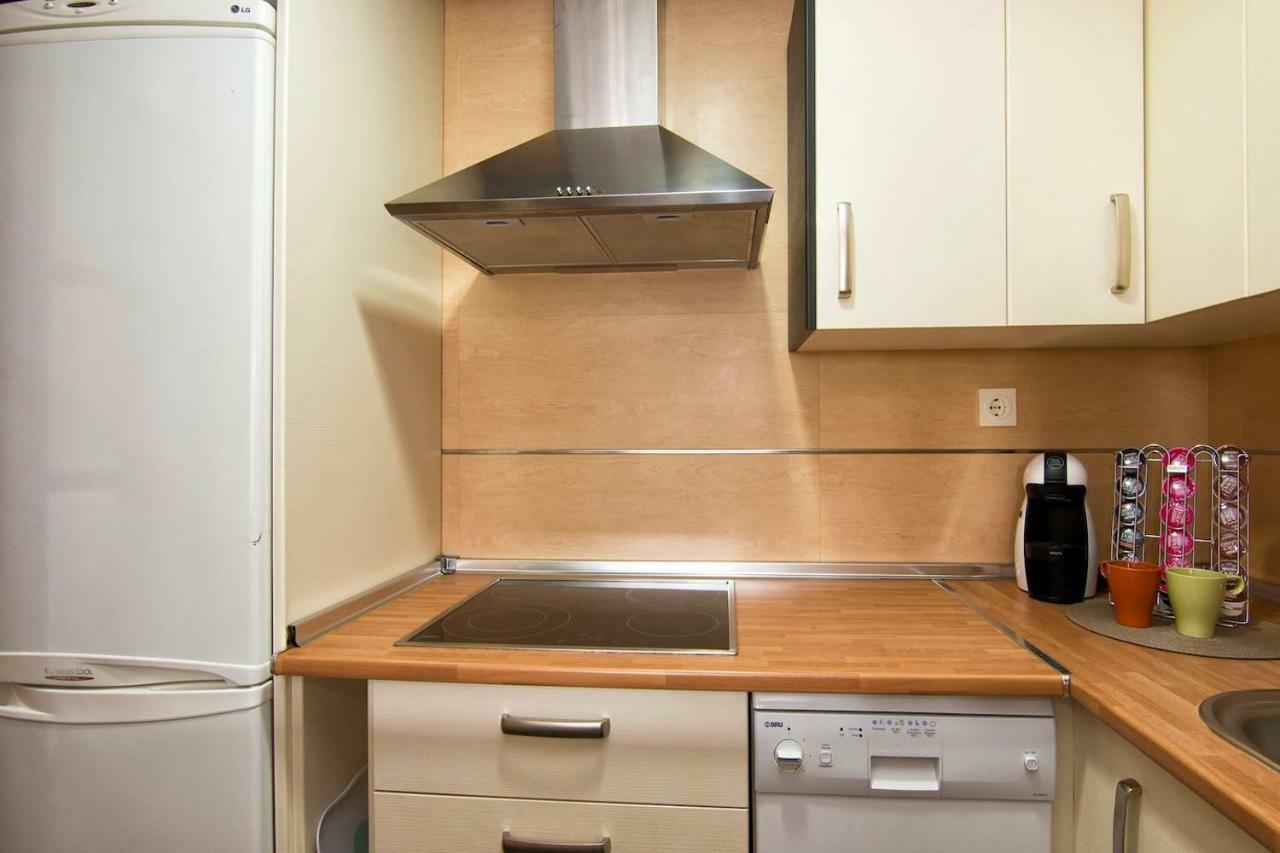Apartamento Forum-Ciencias Con Piscina, Gym & Parking Гранада Екстериор снимка