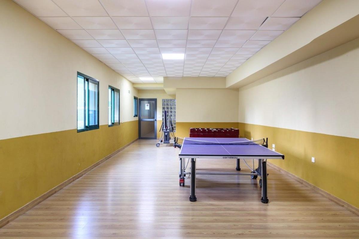 Apartamento Forum-Ciencias Con Piscina, Gym & Parking Гранада Екстериор снимка